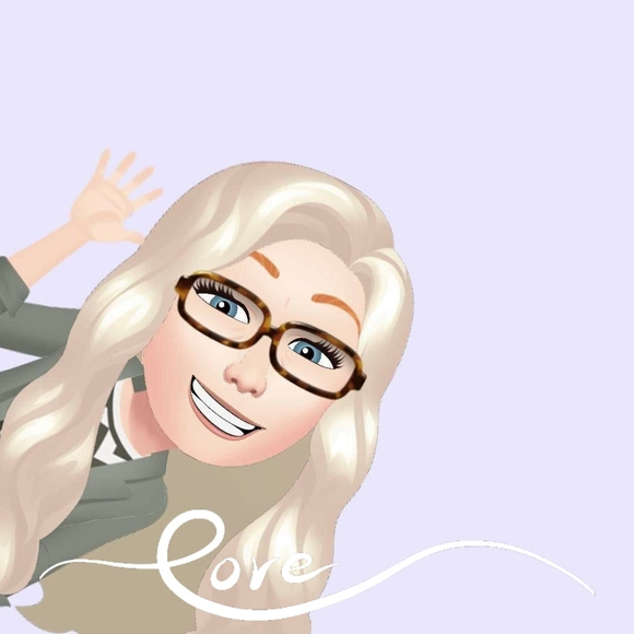 Profile Picture of Shannon Holbert-bomboy (@shannonbomboy) on Poshmark