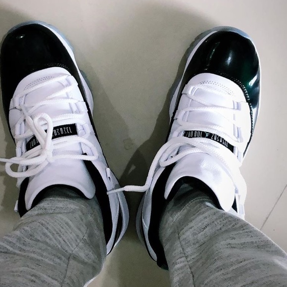 Profile Picture of Santana Huron (@tana_huron5) on Poshmark