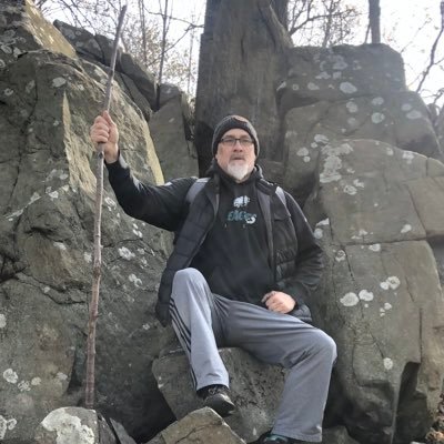 Profile Picture of Michael Lanphear (@fullquiver44) on Twitter