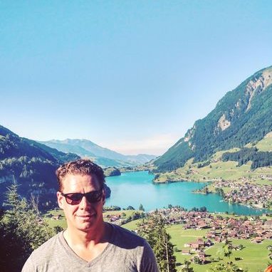 Profile Picture of Andrew Schrob (@Interiorbuilder) on Twitter