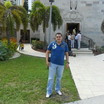 Profile Picture of Denis Giron (@giron_denis) on Twitter