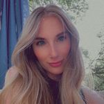 Profile Picture of Courtney LaRochelle (@courtney623) on Instagram