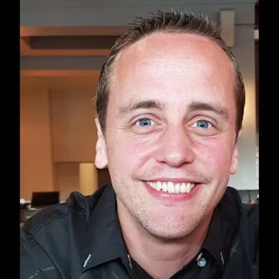 Profile Picture of Stephen Wiles (@wiles_stephen) on Twitter