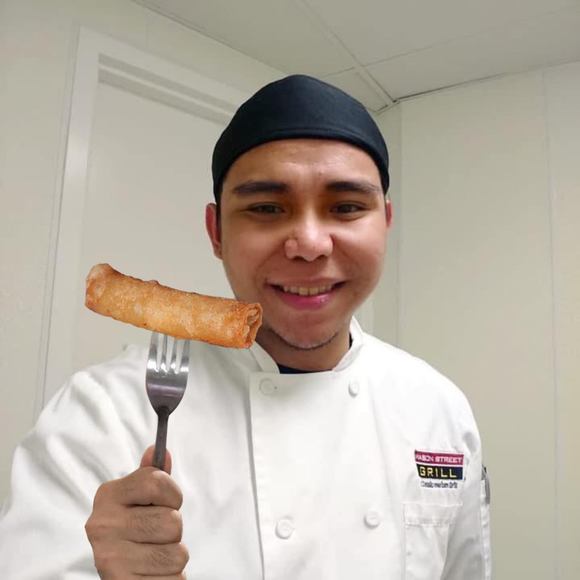 Profile Picture of Troy mark Manogura (@tmanogura) on Poshmark