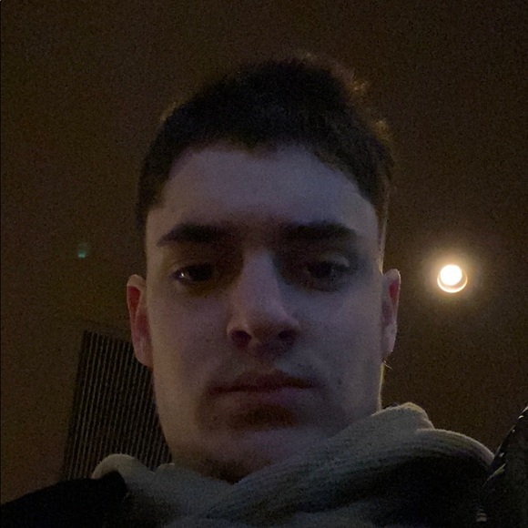 Profile Picture of Larry Kocisko (@kocisko) on Poshmark