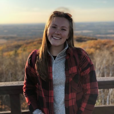 Profile Picture of Brooke Larson (@brookielarson) on Twitter