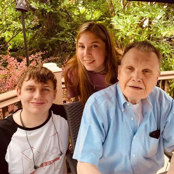 Profile Picture of Christine Dijoseph (@christinedij) on Poshmark