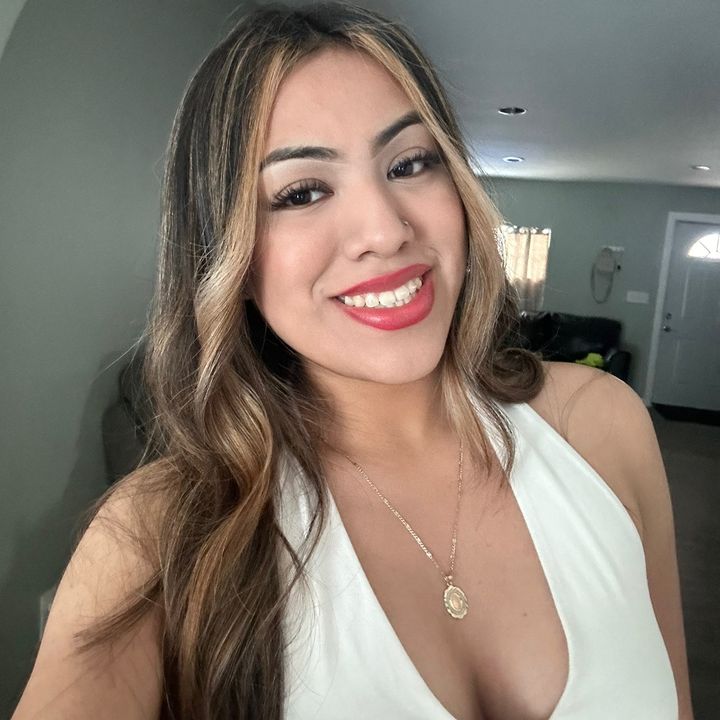 Profile Picture of brenda (@brenduhh.8) on Tiktok