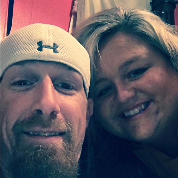 Profile Picture of Paula Ables (@ables3) on Poshmark