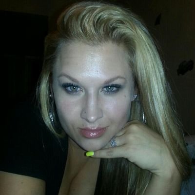 Profile Picture of Savannah Derrick (@sd_derrick) on Twitter