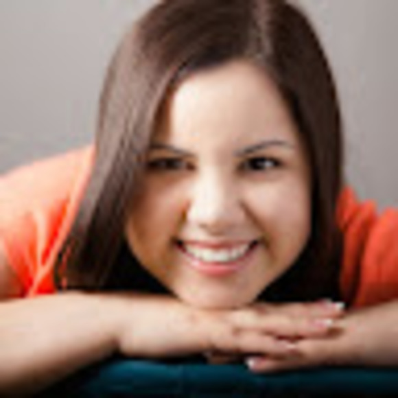 Profile Picture of Solange Bayerl (@sbayerl) on Poshmark