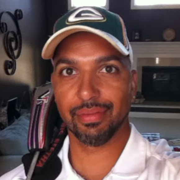 Profile Picture of Earl Reed (@earlreed) on Poshmark