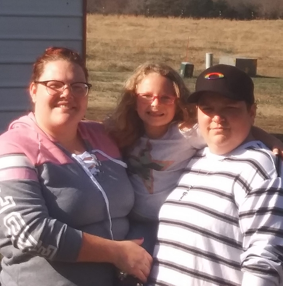 Profile Picture of Cassandra Sherrill (@cassiesandra28) on Poshmark