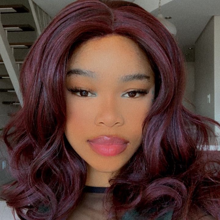 Profile Picture of Onela_James (@candy_j18) on Tiktok