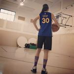 Whitney Crowe - Instagram Profile Picture of Whitney Crowe (@whitneycrowe) on Instagram