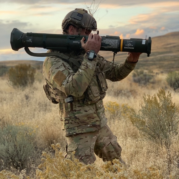 Profile Picture of Brian Piperato (@brianpiperato) on Poshmark