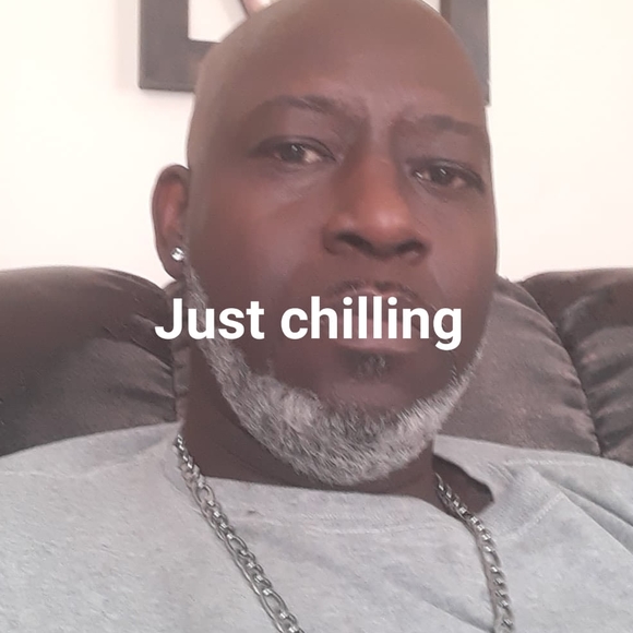 Profile Picture of Tony Killian (@tonykillian85) on Poshmark