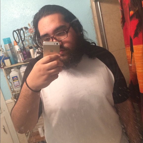 Profile Picture of Michael Palomo (@texasgamer420) on Poshmark