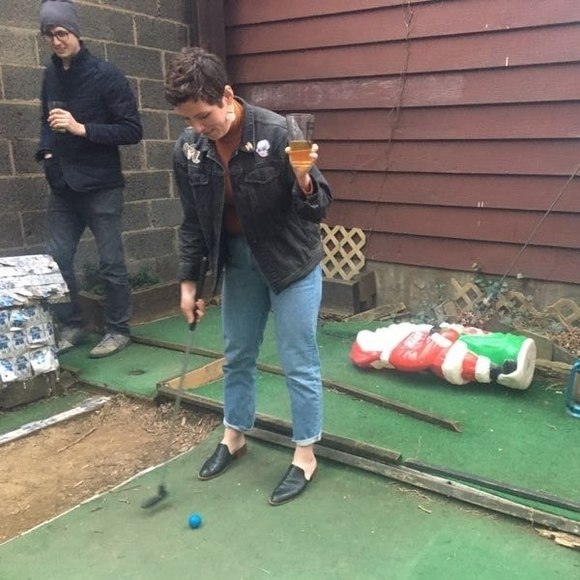 Profile Picture of Erica Binelli (@ebinelli) on Poshmark