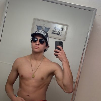 Profile Picture of Isaac (@IsaacVega__) on Twitter