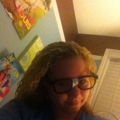 Profile Picture of Ally Luvs 1D  ❤ (@McquiggeAlly) on Twitter