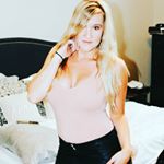 Profile Photo of Victoria Knapp (@victoriaknappstyle) on Instagram