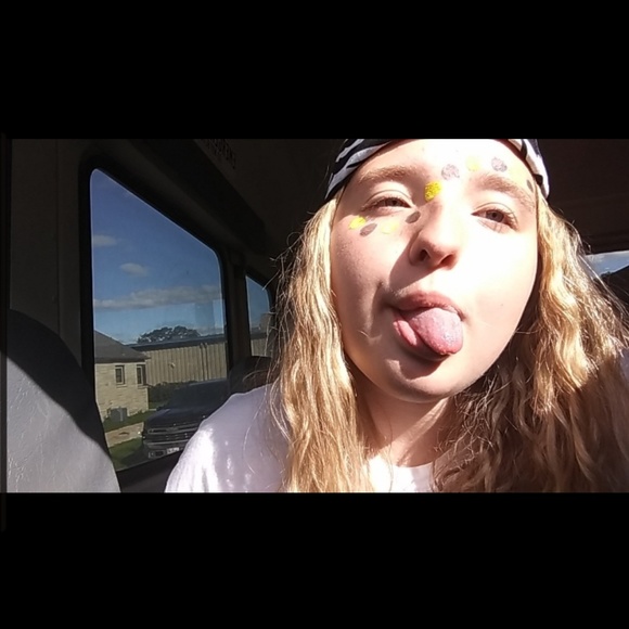 Profile Picture of Brianna Otten (@ottenbrianna24) on Poshmark