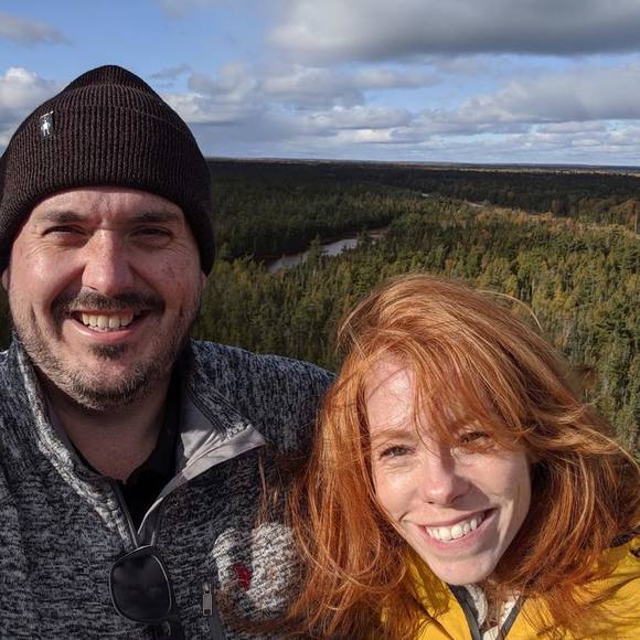 Profile Picture of Jennifer Kuhn loniewski (@loniewskij) on Poshmark