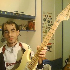 Profile Picture of Alex (@dimarco91) on Myspace