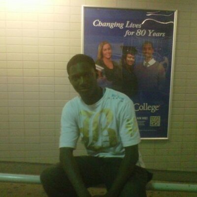 Profile Picture of Michael Brogdon (@golden_falcon34) on Twitter