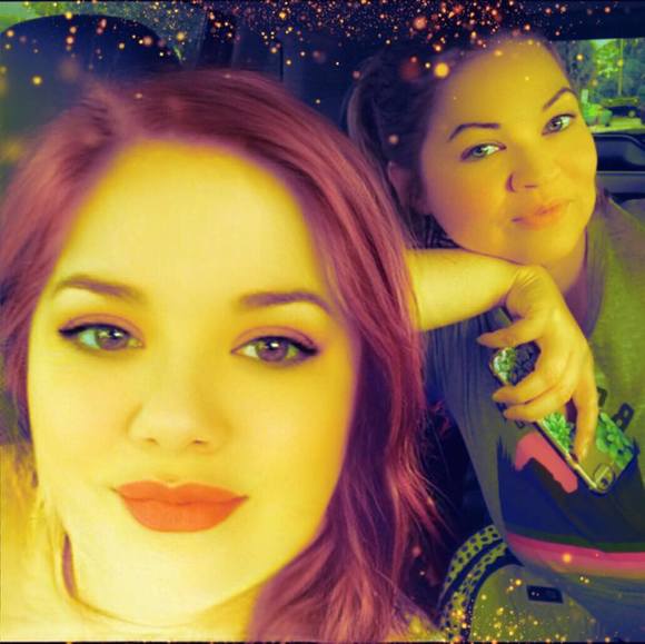 Profile Picture of Sheyla Candelaria (@shey353) on Poshmark