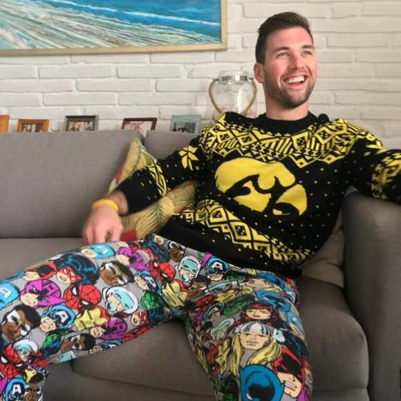 Profile Picture of Nick Donato (@ndonato89) on Poshmark