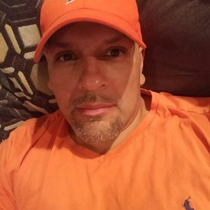 Profile Picture of Hugo Rivero (@HugoRiv44437186) on Twitter