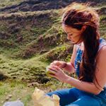 Profile Picture of Lucy Dutton (@lucyinthecanopy) on Instagram