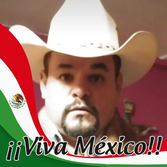 Profile Picture of Enrique Chavez (@delia1324) on Poshmark