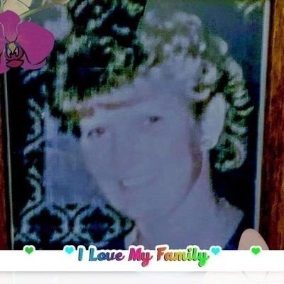 Joyce Llewellyn - Twitter Profile Picture of Joyce Llewellyn (@LlewellynJoyce) on Twitter