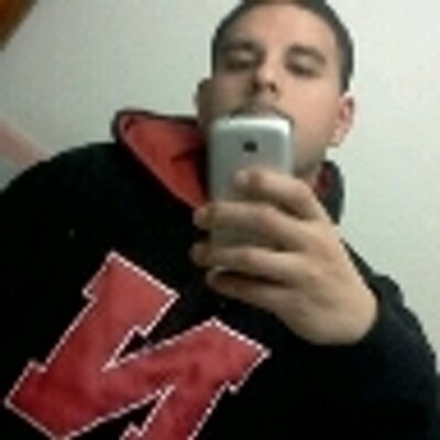 Profile Picture of Josh Reyes (@GothamWoofer) on Twitter