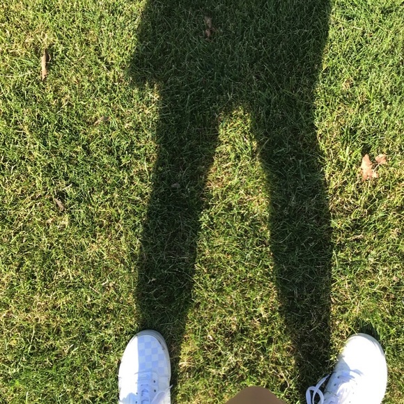 Profile Picture of Gabi Smusz (@gabismu) on Poshmark