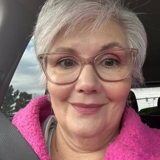 Profile Picture of Lorrie Atkinson (@lorrieatkinson) on Instagram