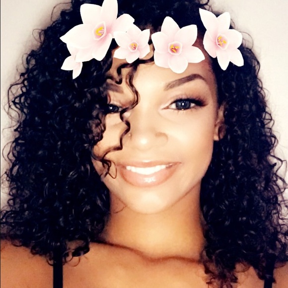 Profile Picture of Jasmine Patten (@jkaleyp) on Poshmark