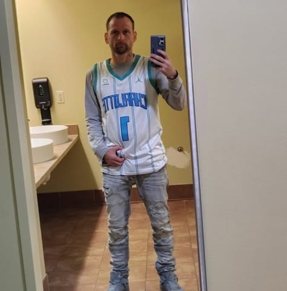 Profile Picture of Marc Brofford (@broffordmarc) on Poshmark