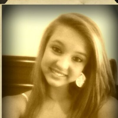 Profile Picture of Savannah Holloway (@holloway6821) on Twitter