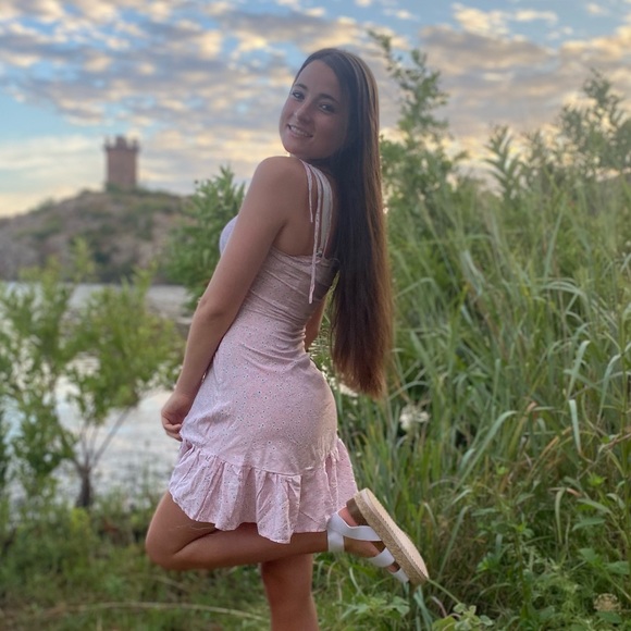 Profile Picture of Maddie Baltazor (@mbaltazor12) on Poshmark