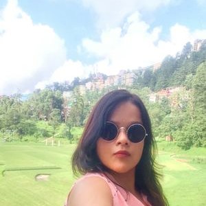 Profile Picture of Upasana Singh (@Upasana2490) on Twitter