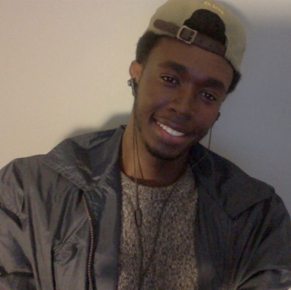Profile Picture of Mohamed Mohamed (@m5mohamed) on Poshmark