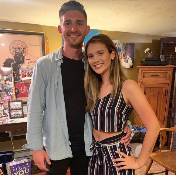 Profile Picture of Logan Geisinger (@logankgeisinger) on Poshmark