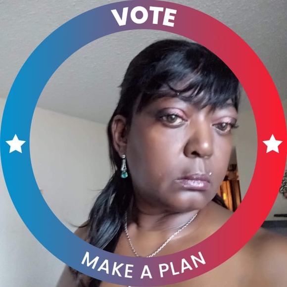 Profile Picture of Debra Bradley (@dlbtwins58) on Poshmark