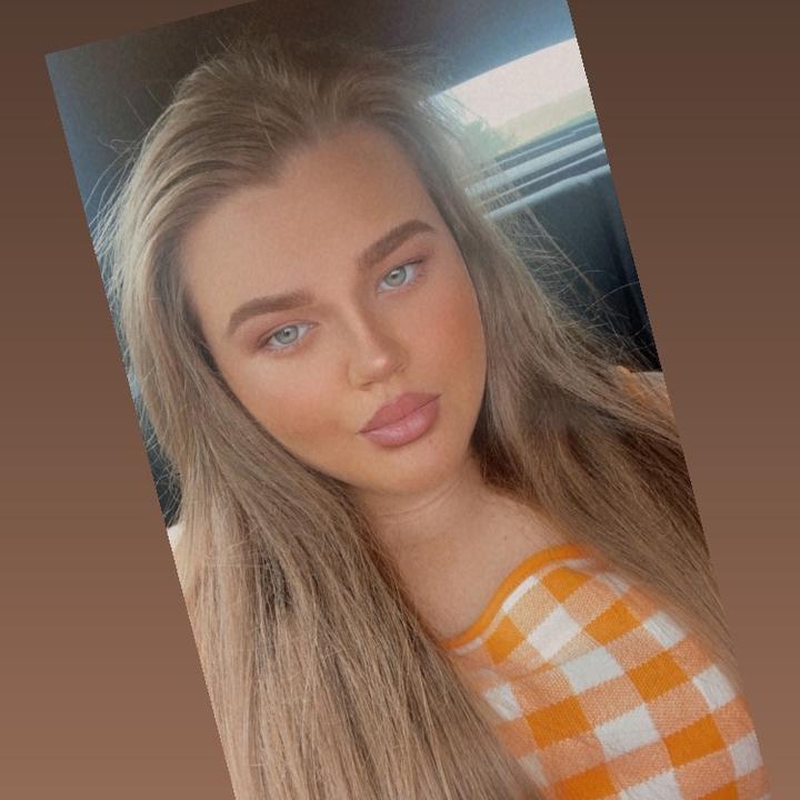 Profile Picture of Amber Farrow (@@amberfarrow1) on Tiktok