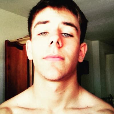 Profile Picture of Dylan Frost (@dylanfrost1997) on Twitter