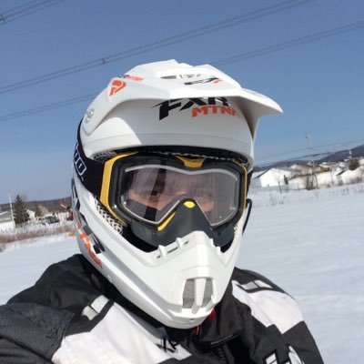 Profile Picture of Kevin Savard (@dravasnivek34) on Twitter